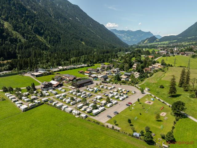 Walch's Camping & Landhaus Ihr ****Wohlfühl-Camping im Klostertal am Arlberg